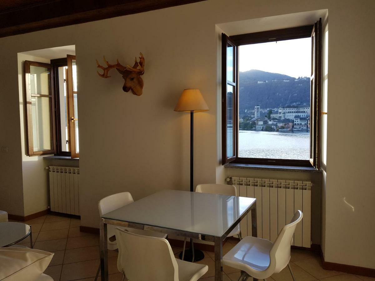 Casa Vacanza Isola Орта Сан Джулио Екстериор снимка
