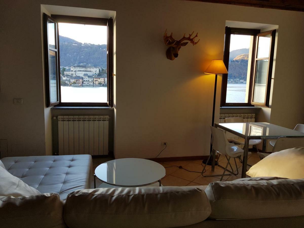 Casa Vacanza Isola Орта Сан Джулио Екстериор снимка